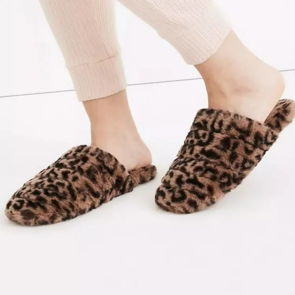 MADEWELL Leopard Cheetah Animal Print Quilted Plush Faux Fur Slippers Size 5